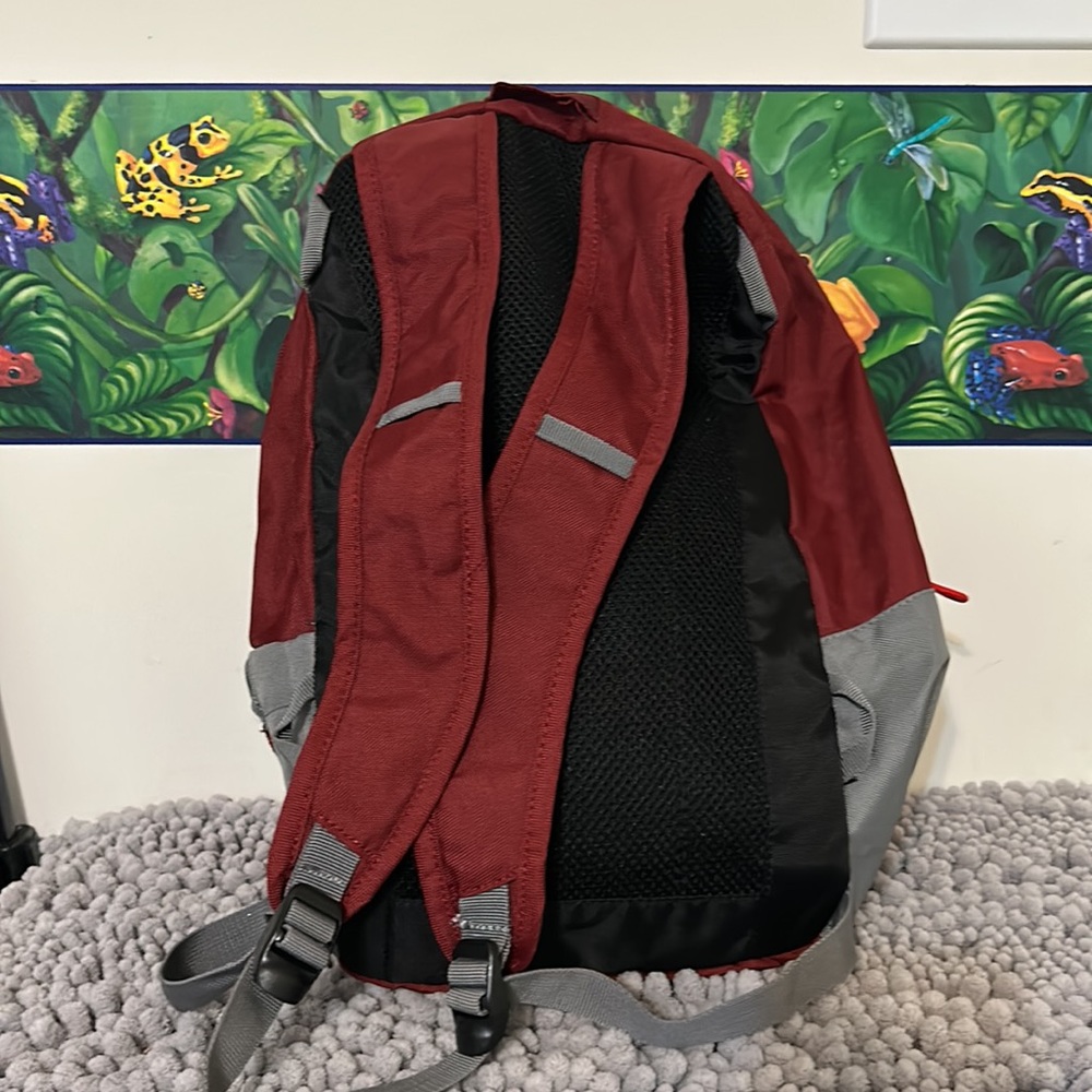 Small backpack - Picture 2 of 3